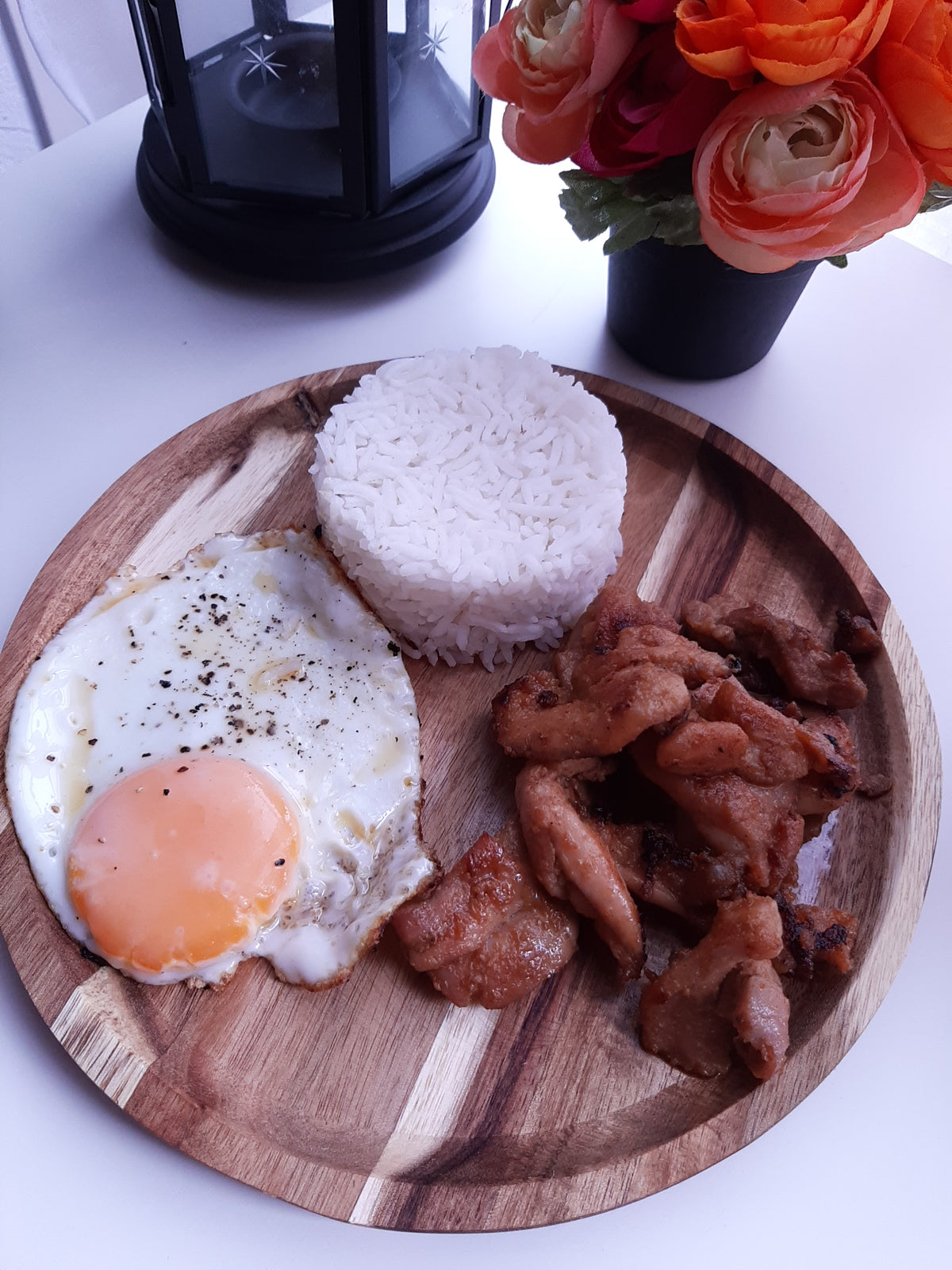 Chicken tocino breakfast plate with fried egg and steamed rice